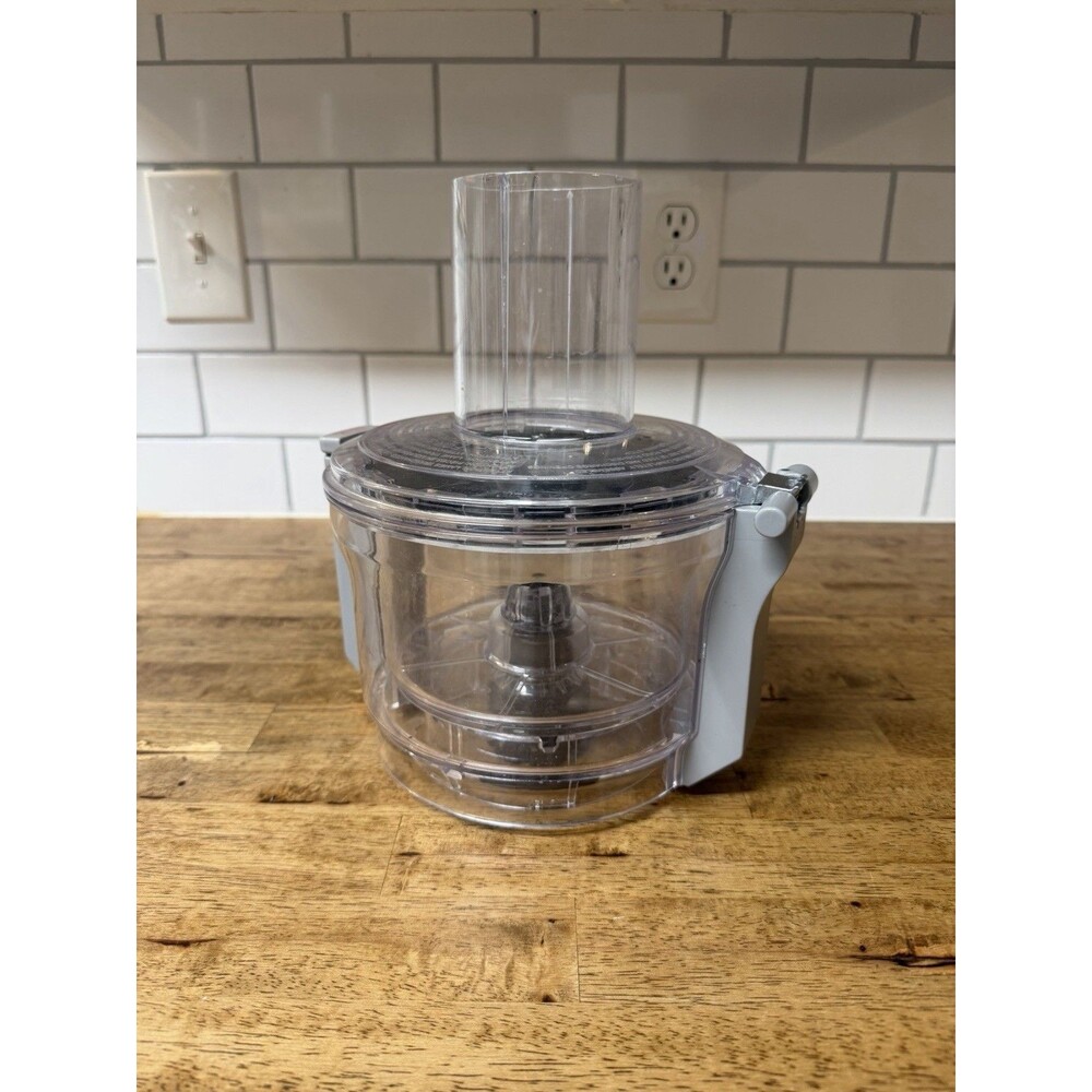 Magic Bullet Veggie Bullet VB-101 Food Processor Spiralizer Bowl, Lid.